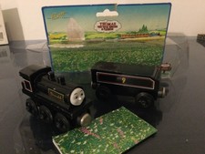 Thomas the Tank Engine Friends Wooden Railway System flat magnets Donald 1994
