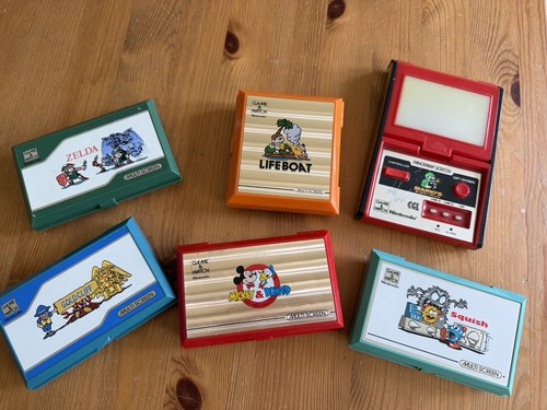 Nintendo game and watch - game,
