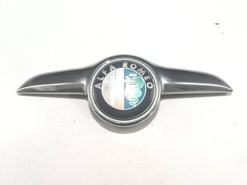 Alfa romeo 2005 bonnet - romeo,