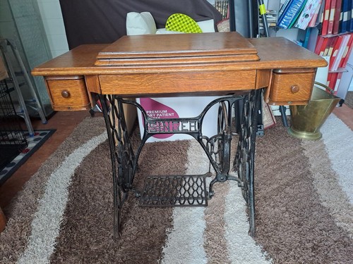 Singer sewing machine and - singer,