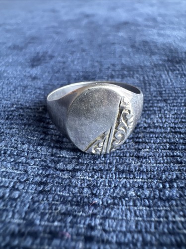 Vintage mens oval engraved - vintage,