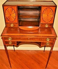 Antique Federal Sheraton