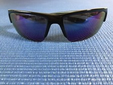 TIMBERLAND UNISEX TB7139 SHINY BLACK/SMOKE MIRROR TINTED SUNGLASSES.