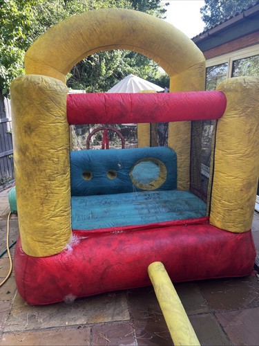 Bouncy castle inflatable - bouncy,