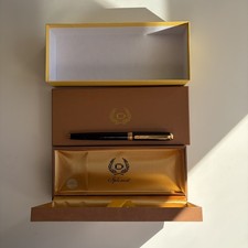 Vintage Diplomat Embassy