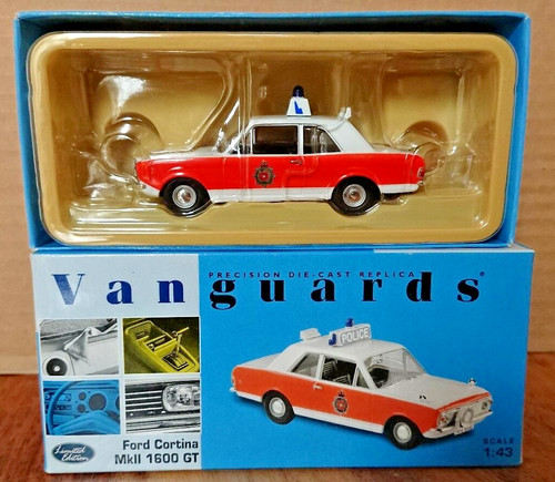 Corgi va04105 ford cortina - va04105,