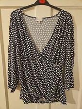 East Ladies Top Black White Spots Size Xlarge