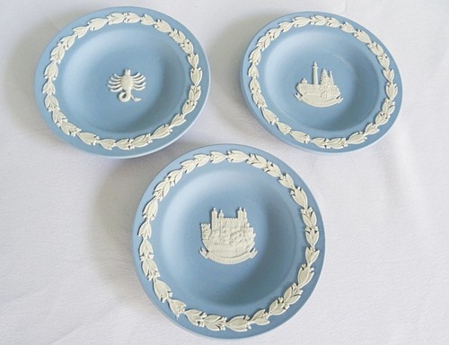 Vintage wedgwood dish plates - dish,
