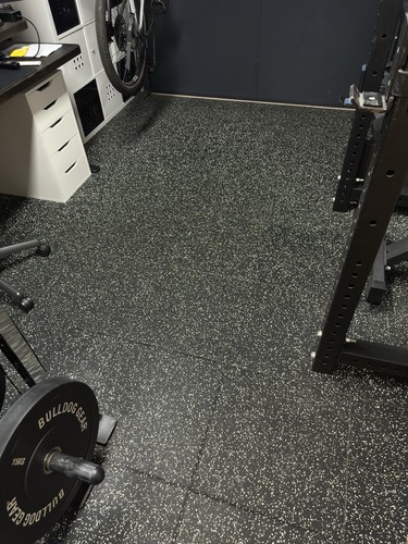 Bulldog gear rubber gym - rubber,