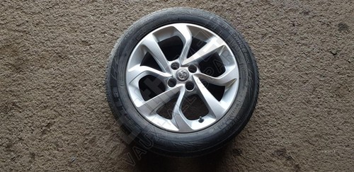 Vauxhall corsa sri stud - e,