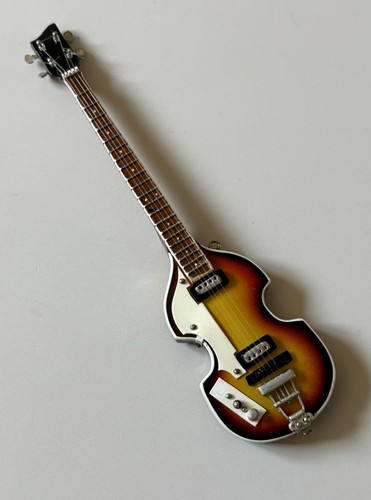 Miniature hofner violin bass - hofner,