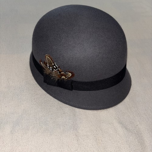 Wool bowler cloche bell - bowler,