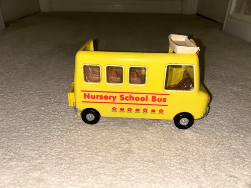 Sylvanian families yellow - sylvanian,
