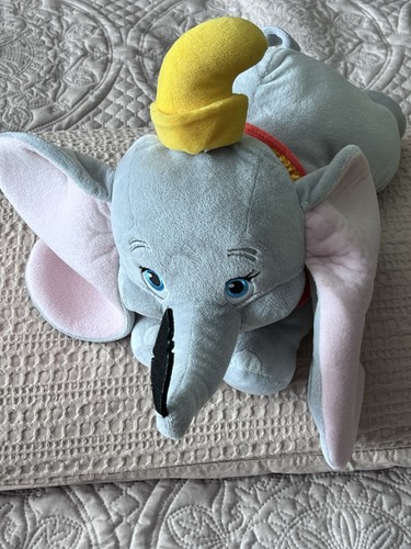 Disney store flying dumbo - flying,