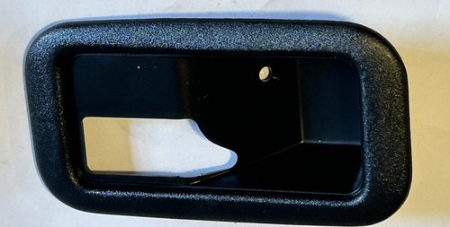 New door - n/s, handle