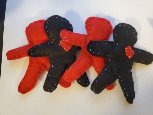 Black red poppet 4 - black, or