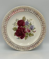 Vintage Wood & Sons Floral