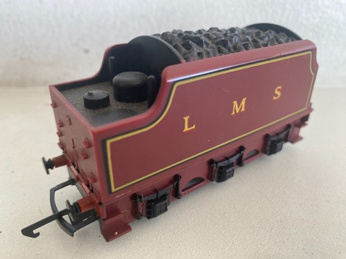 Hornby r842 black five - five, 5