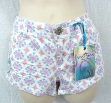 Almost Famous Size 5 Shortie