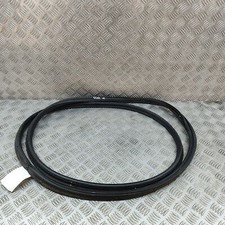 HONDA CIVIC Hatch FK8 Type-R Tailgate Rubber Seal 74440-TGH-A01 2021 27283554