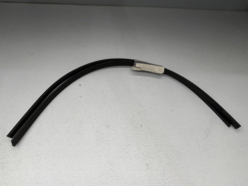 Bmw e24 door - window, felt