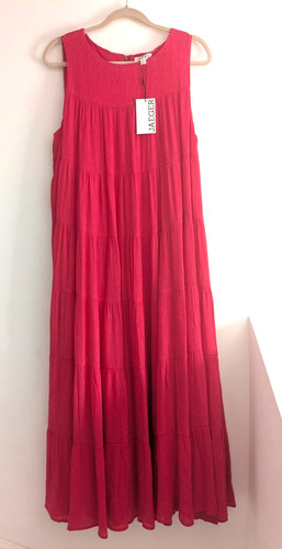 Bnwt jaeger hot - jaeger, pink