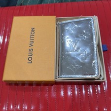 Louis Vuitton Mirror Pocket