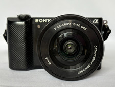 Sony Alpha a500 compact