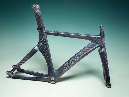 Planet track frameset size - planet,