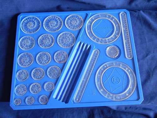 Spirograph cogs wheels spare - wheels,