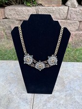 NWT Floral Beaded Statement