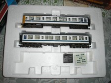 Hornby OO Gauge R698 Class 110 3-car DMU in BR white with blue stripe