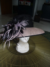 beautiful ladies modern oval