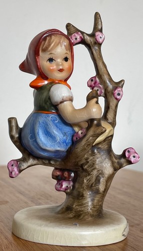 Hummel figurine 141 - hummel,