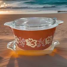Vintage Pyrex Casserole Terra