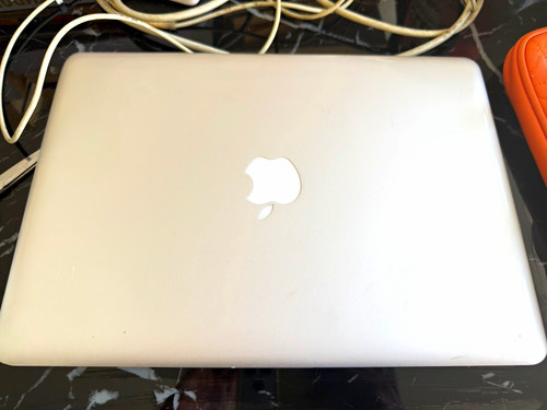Apple macbook pro 13in - macbook,