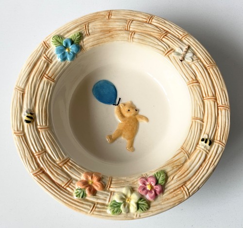 Border fine arts winnie the - fine,