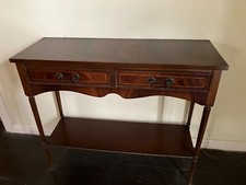 Reproduction Georgian mahogany hall table