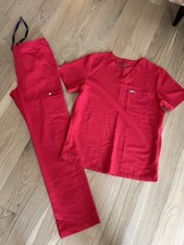 Figs Scrubs 2-Piece Set Red