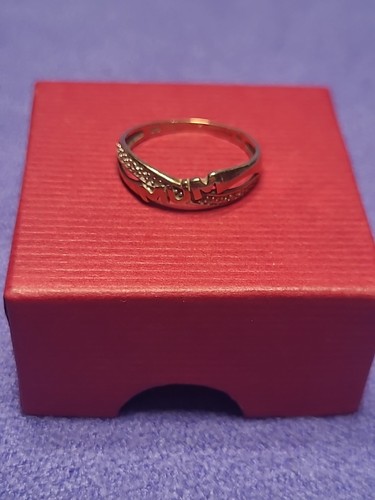9ct yellow gold mum - 9ct, size