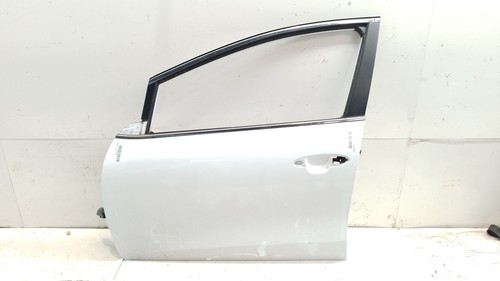 76003a2000 left front door - left,
