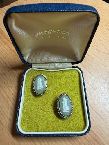 Wedgwood green jasperware - wedgwood,