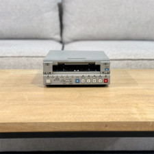 Sony DSR-11 DVCAM/MiniDV VTR