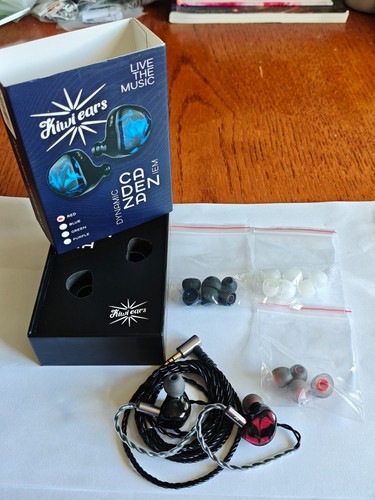 Kiwi ears cadenza iem red - ears, iem,