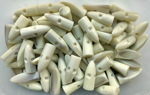 Toggles 40mm cream patterned - 40mm,
