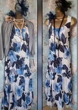 Roman blue white Silver floral