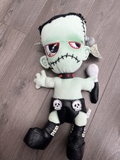 Bleeding Edge Kinder Goths