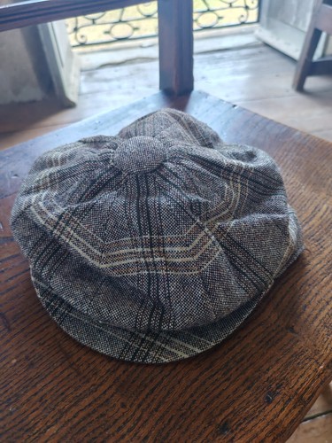 Stunning vintage brown beige - stunning,