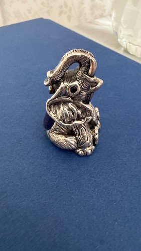 Sterling silver sitting - silver,