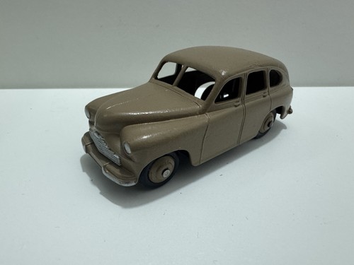 Dinky toys vanguard light - dinky,